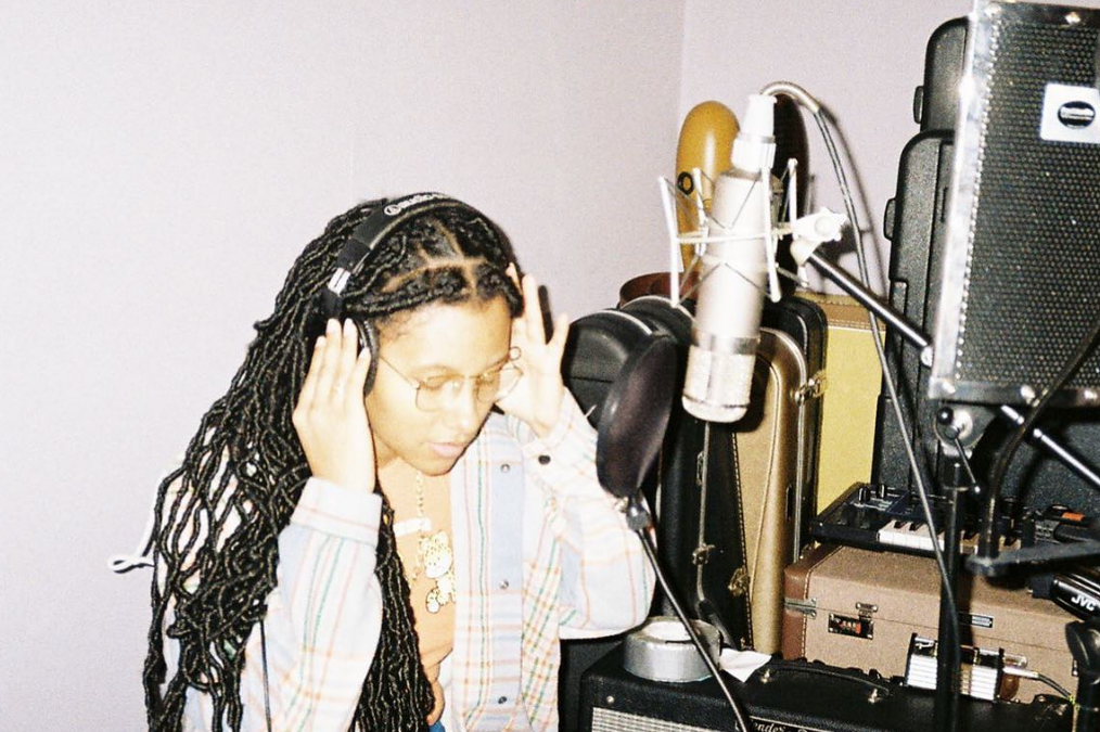 TIA GORDON